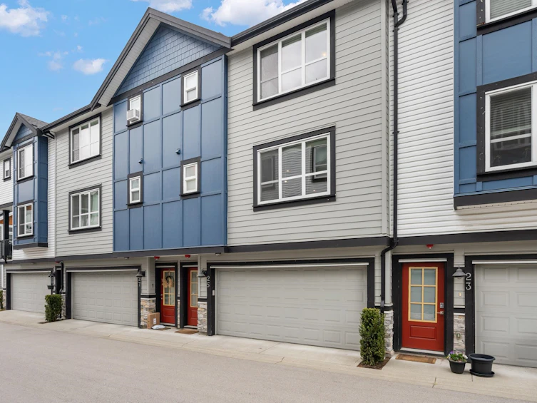 25-20856 76 Avenue, Langley, BC, V2Y 0S7