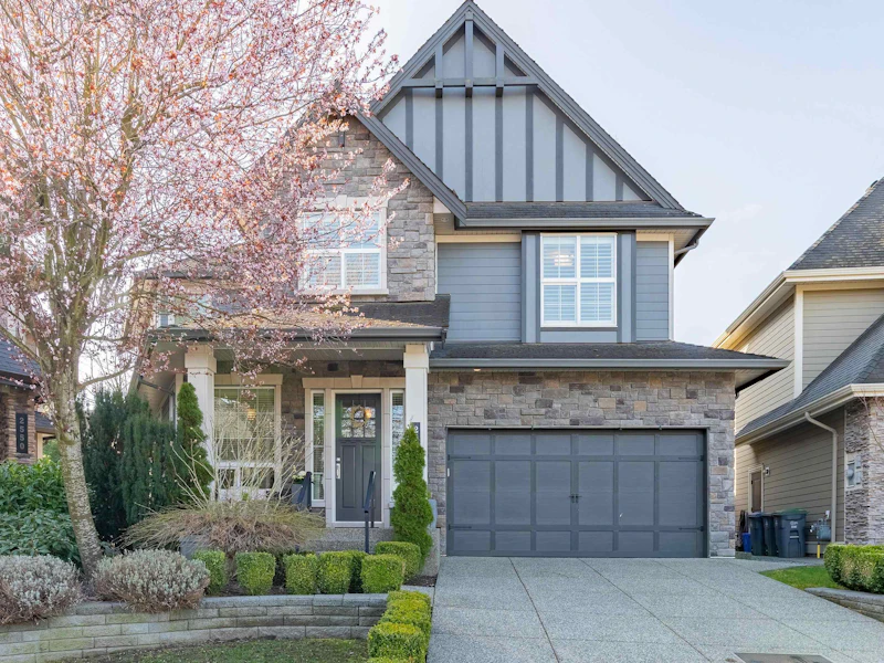 2544 163a Street, Surrey BC V3Z 6X7