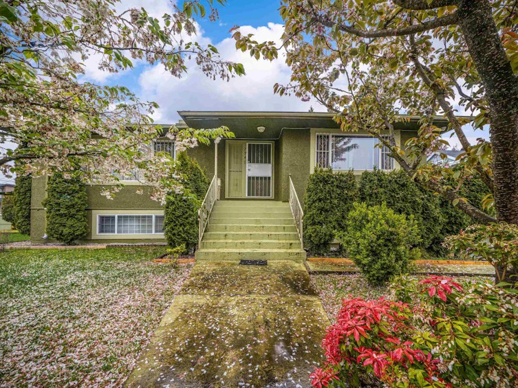 7340 Imperial Street, Burnaby, BC, V5E 1N7