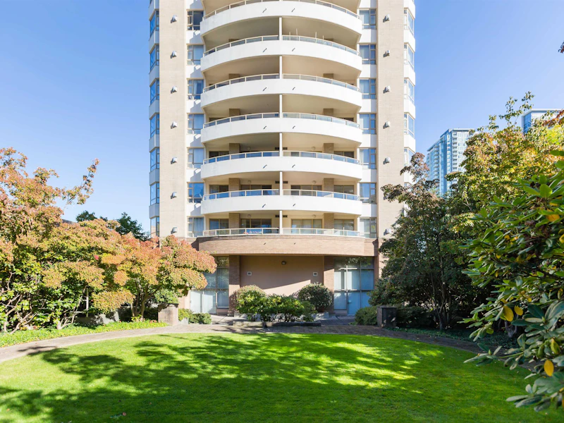 402 - 4830 Bennett Street, Burnaby BC V5H 4P6