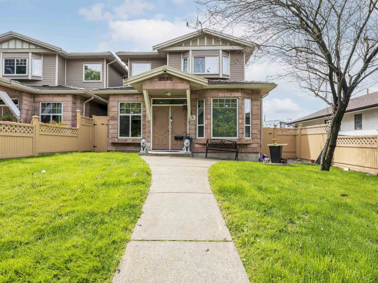 5691 Royal Oak Avenue, Burnaby, BC, V5H 3N3