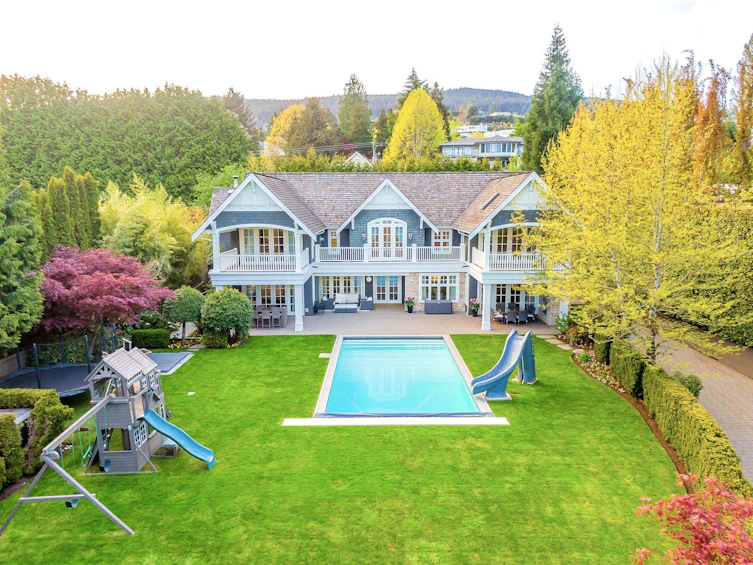 611 Glenmaroon Road, West Vancouver, BC, V7S 1P5