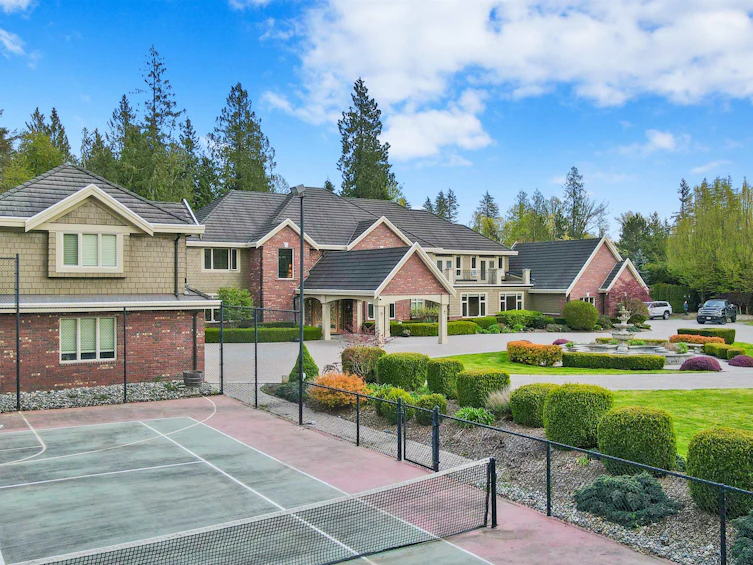 4168 248 Street, Langley, BC, V4W 1E3