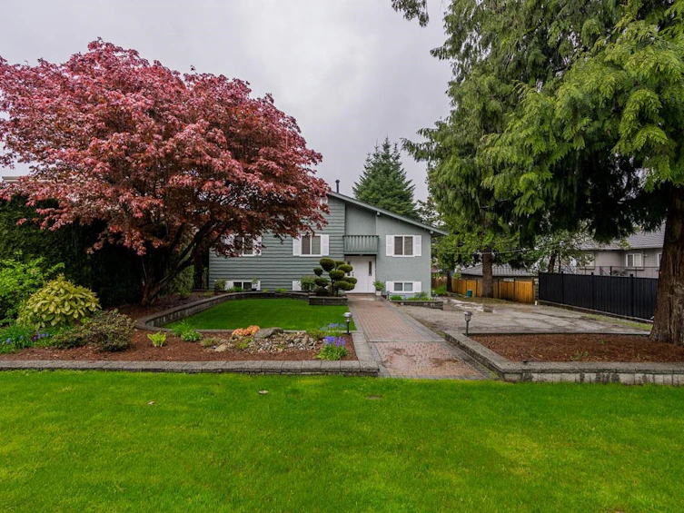 7422 Government Road, Burnaby, BC, V5A 2C6