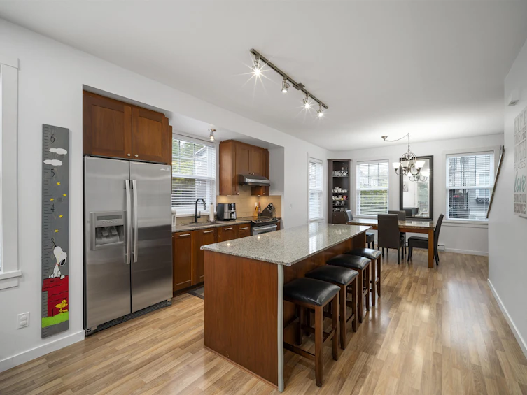 80-688 Edgar Avenue, Coquitlam, BC, V3K 0A5