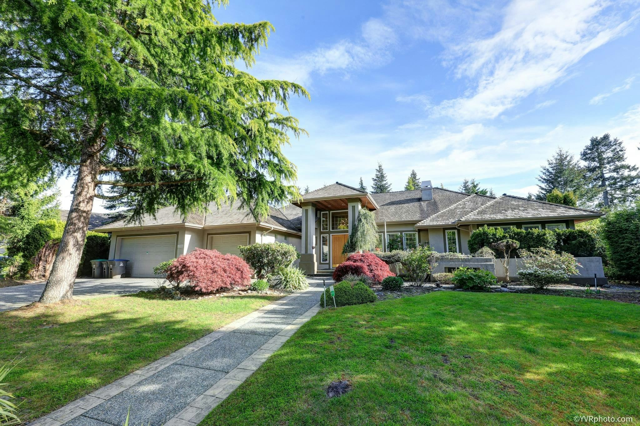 13906 23 Avenue, Surrey, BC, V4A 9V5