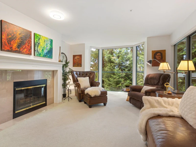 203 - 3200 Capilano Crescent, North Vancouver BC V7R 4H7