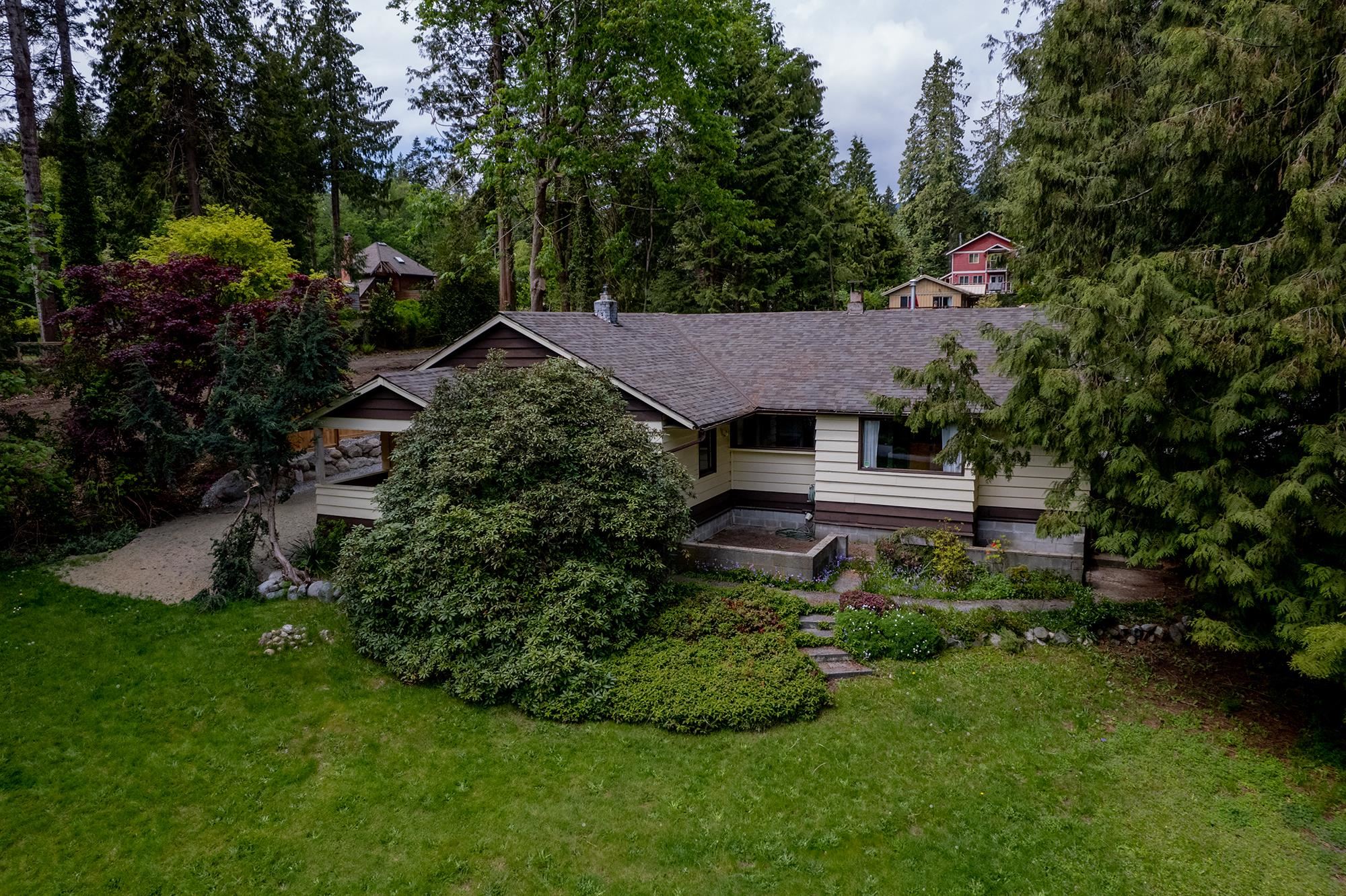 103 Pratt Road, Gibsons, BC, V0N 1V3