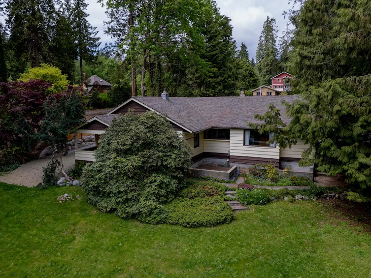 103 Pratt Road, Gibsons, BC, V0N 1V3