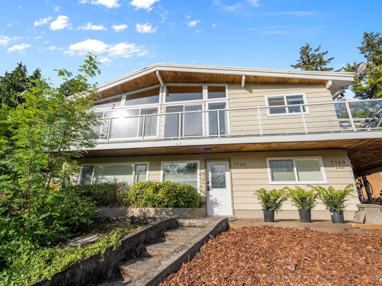 7740 Barrymore Drive, Delta, BC, V4C 8G5