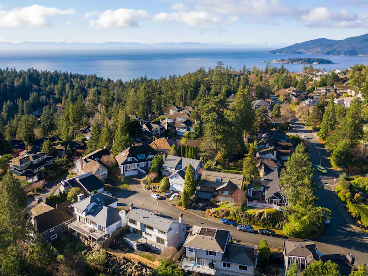 4786 Meadfeild Court, West Vancouver, BC, V7W 2Y3