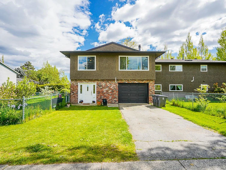6178 171a Street, Surrey, BC, V3S 3Z2