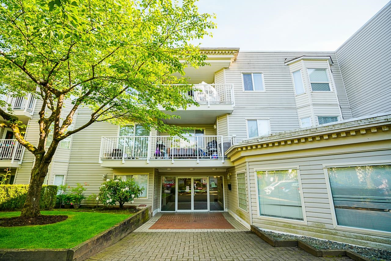 309-9940 151 Street, Surrey, BC, V3R 0V3