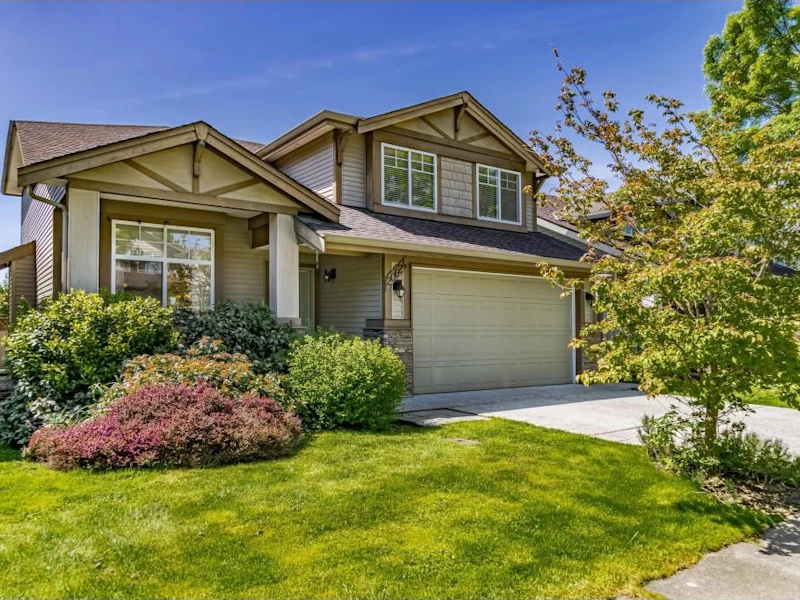 20624 66a Avenue, Langley BC V2Y 2Y4