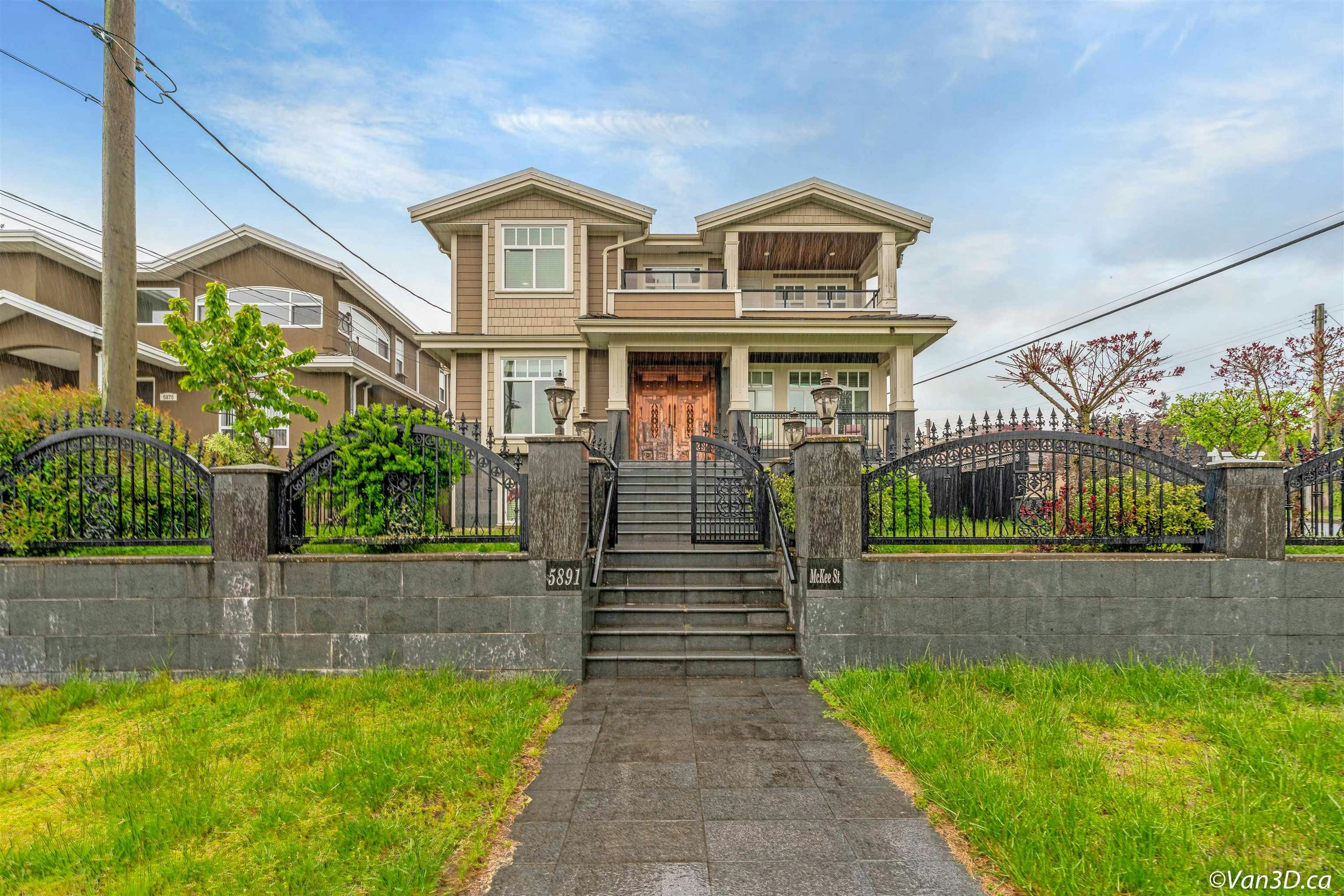 5891 Mckee Street, Burnaby, BC, V5J 2V4