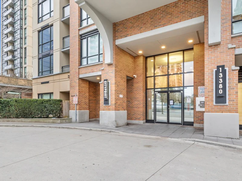 608 - 13380 108th Avenue, Surrey BC V3T 0E7