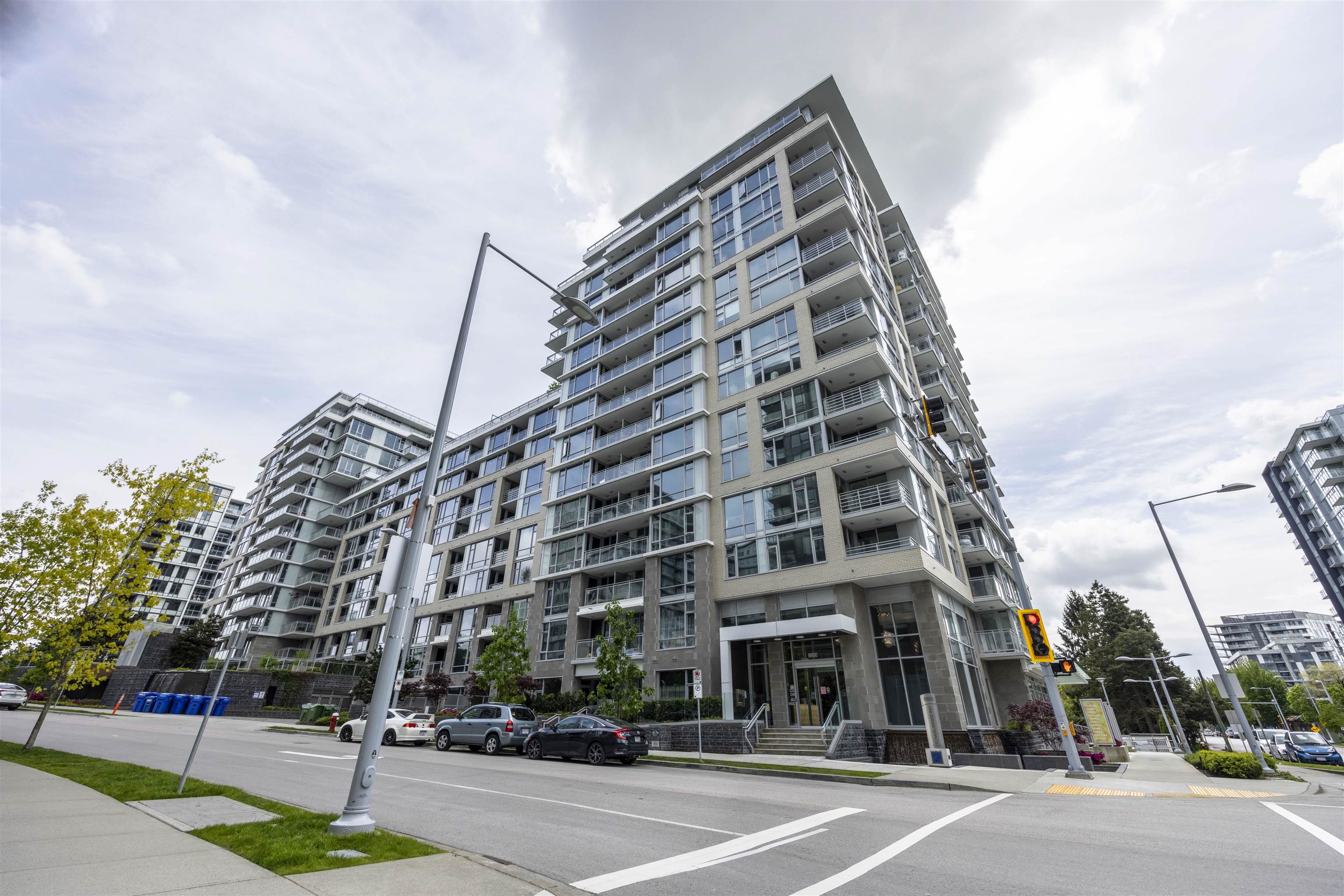 1902-8800 Hazelbridge Way, Richmond, BC, V6X 0S3