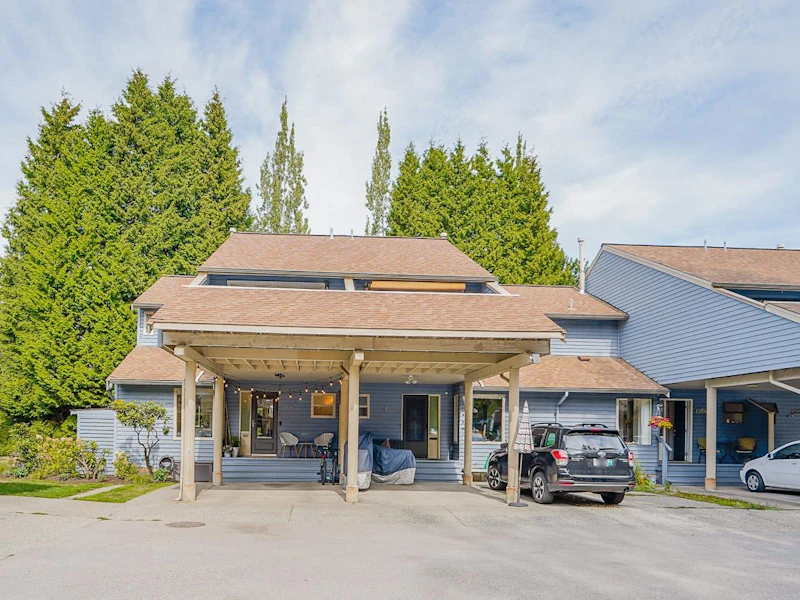 15864 Mcbeth Road, Surrey BC V4A 5X3