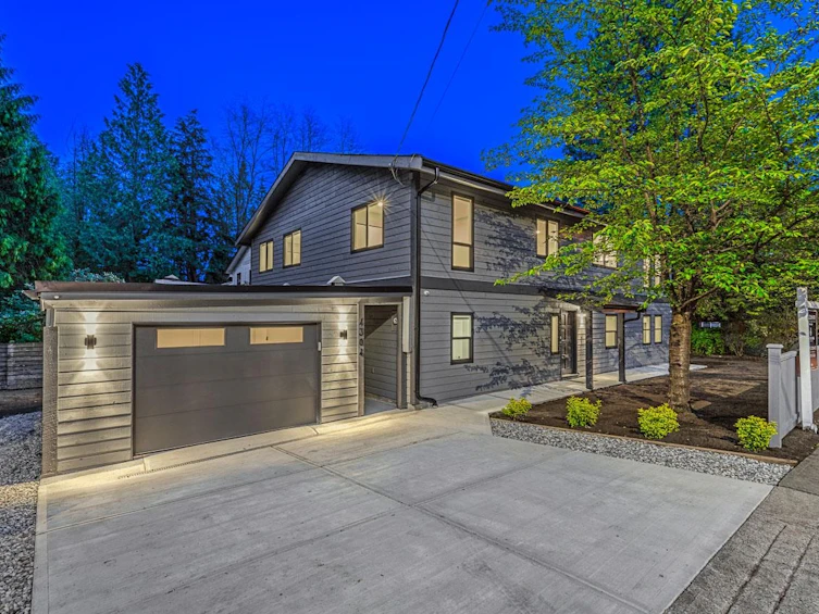 4304 Cliffmont Road, North Vancouver, BC, V7G 1J5