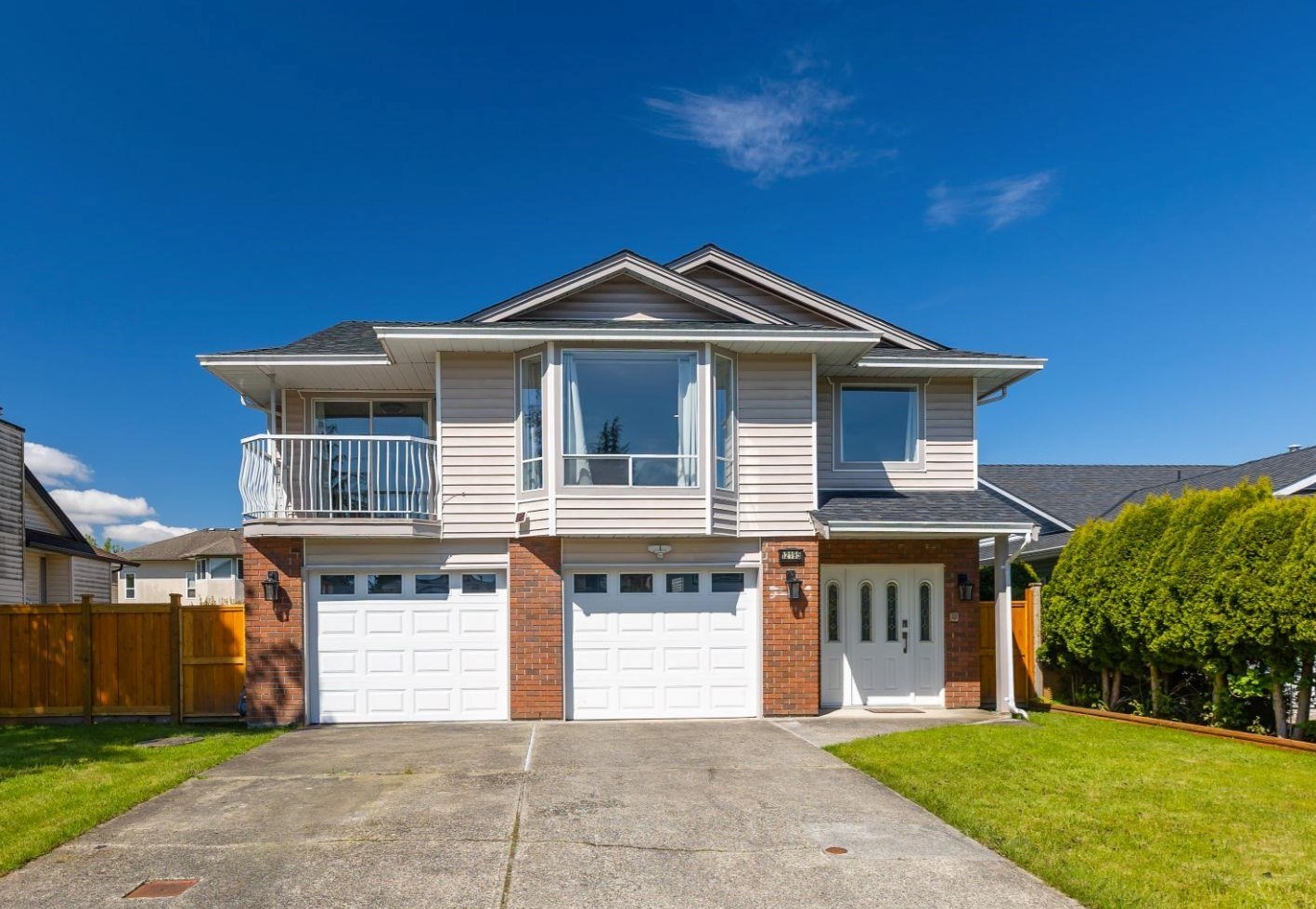 12195 202 Street, Maple Ridge, BC, V2X 8X6