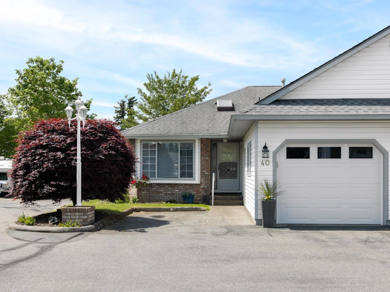 40 - 33922 King Road, Abbotsford BC V2S 7N1
