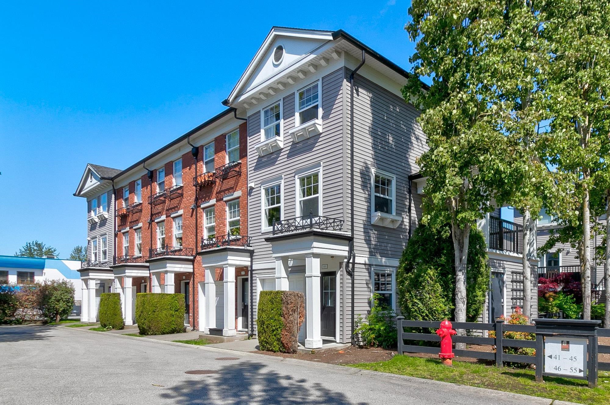 45-11067 Barnston View Road, Pitt Meadows, BC, V3Y 2X3
