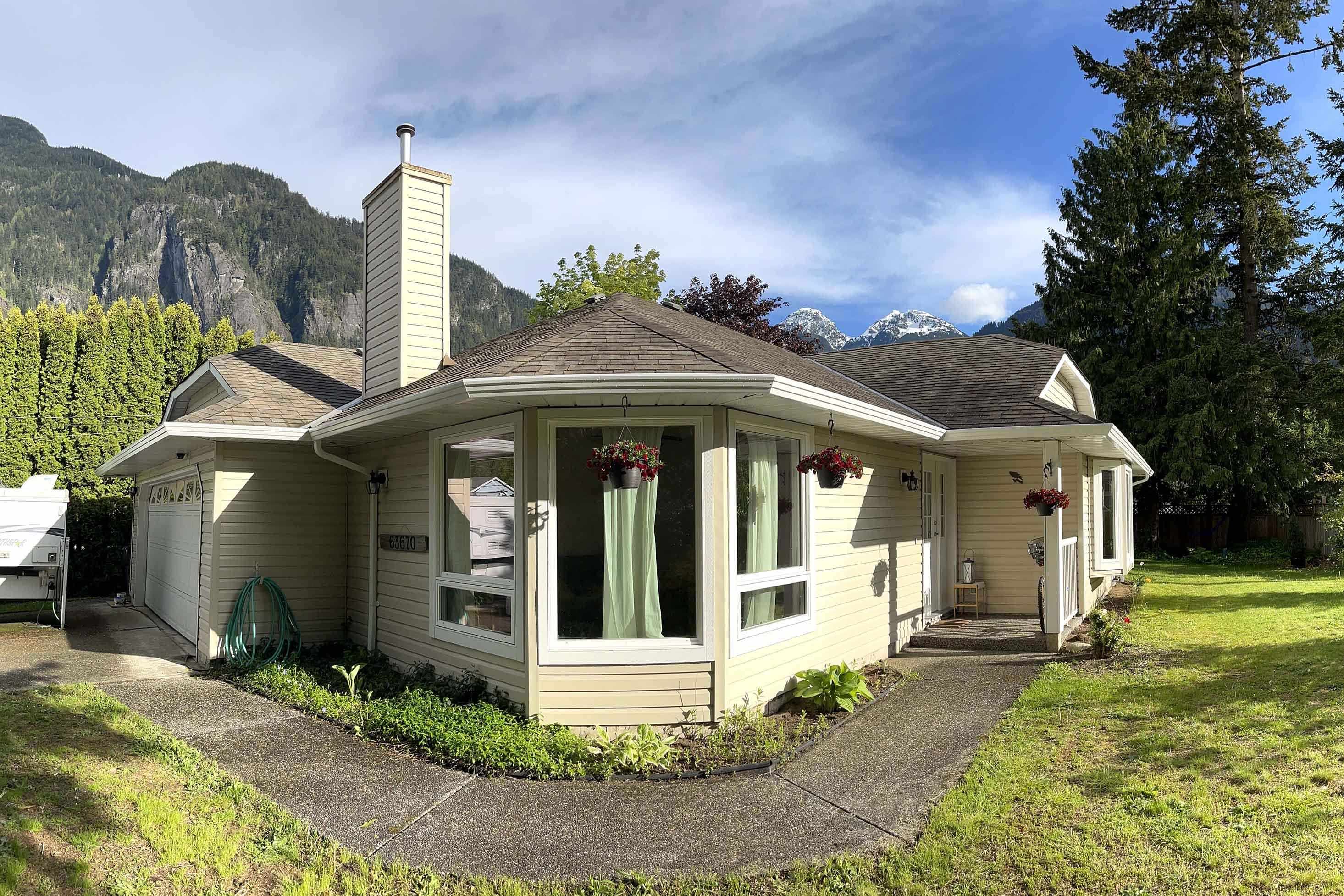 63670 Rosewood Avenue, Hope, BC, V0X 1L2