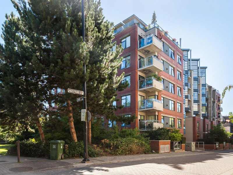 214 - 2228 Marstrand Avenue, Vancouver BC V6K 4T1
