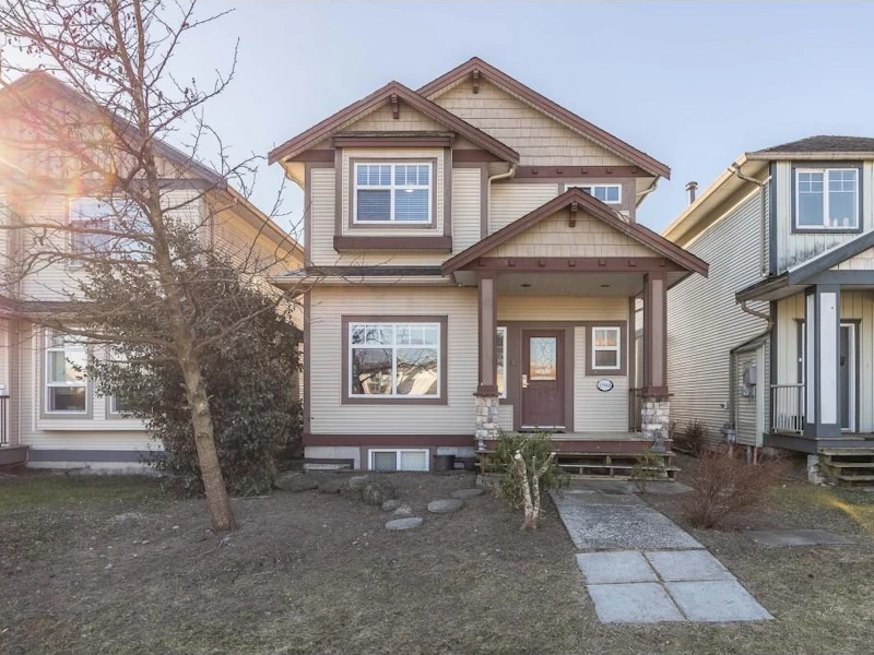 15940 88th Avenue, Surrey BC V4N 1H5