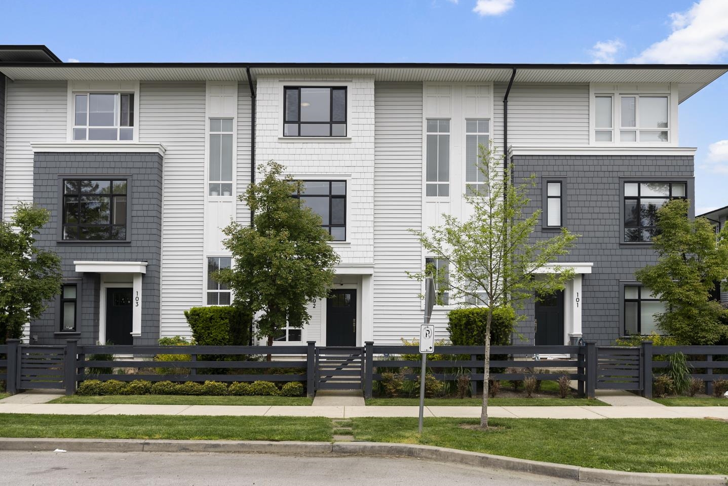 102-16433 Watson Drive, Surrey, BC, V4N 6R9