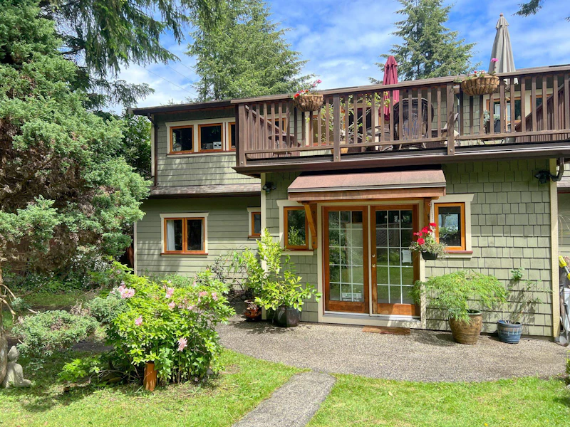 572 Gower Point Road, Gibsons BC