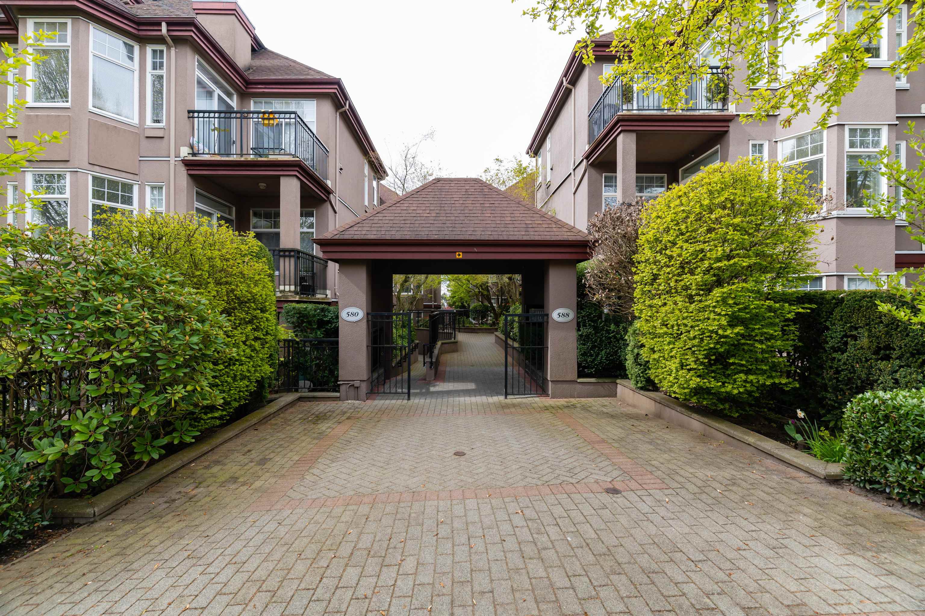 401-580 Twelfth Street, New Westminster, BC, V3M 4H9