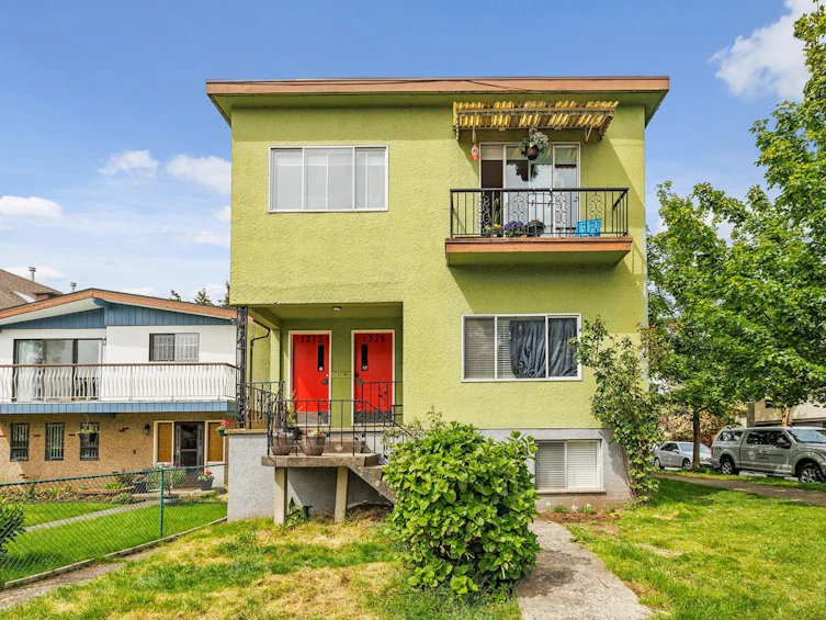 1375 Graveley Street, Vancouver, BC, V5L 3A1