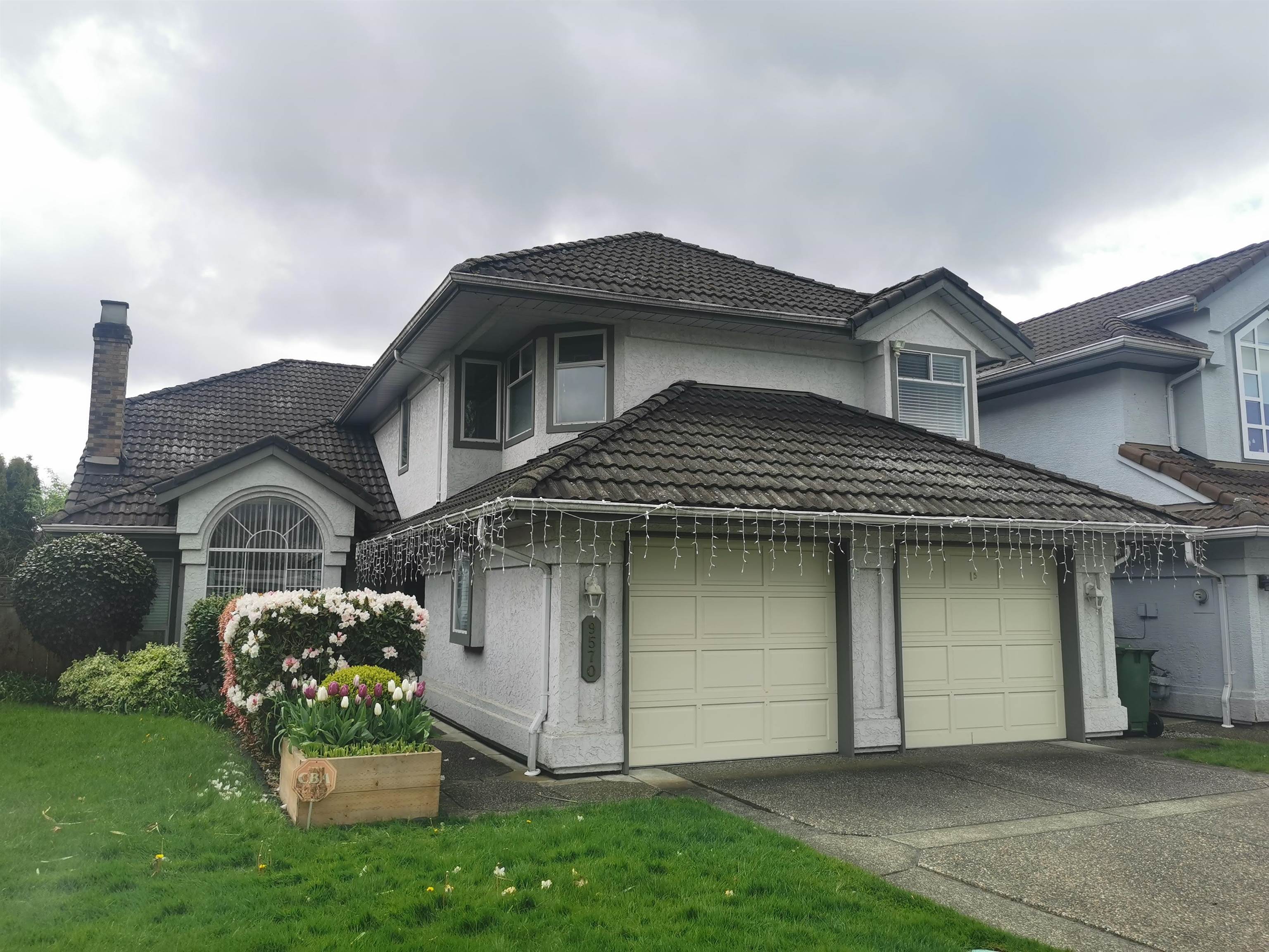 9570 Capstan Way, Richmond, BC, V6X 3N1