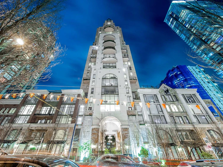 2002-1280 Richards Street, Vancouver, BC, V6B 1S2