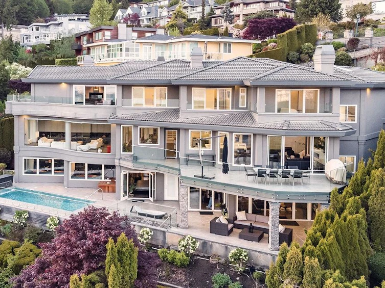 1466 Bramwell Road, West Vancouver, BC, V7S 2N9