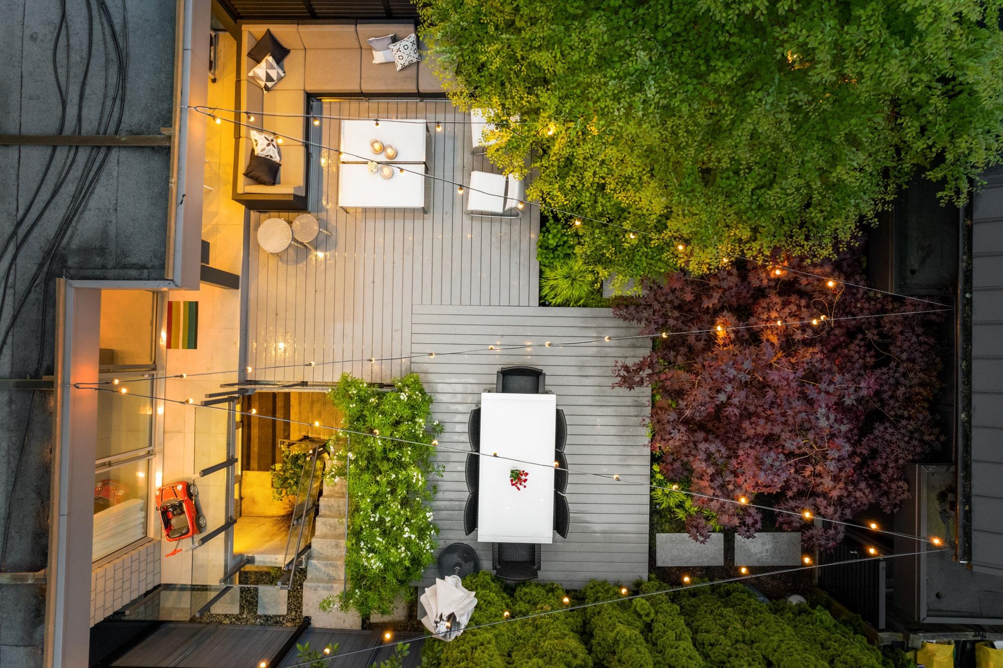 250 W 18th Avenue, Vancouver, BC, V5Y 2A7