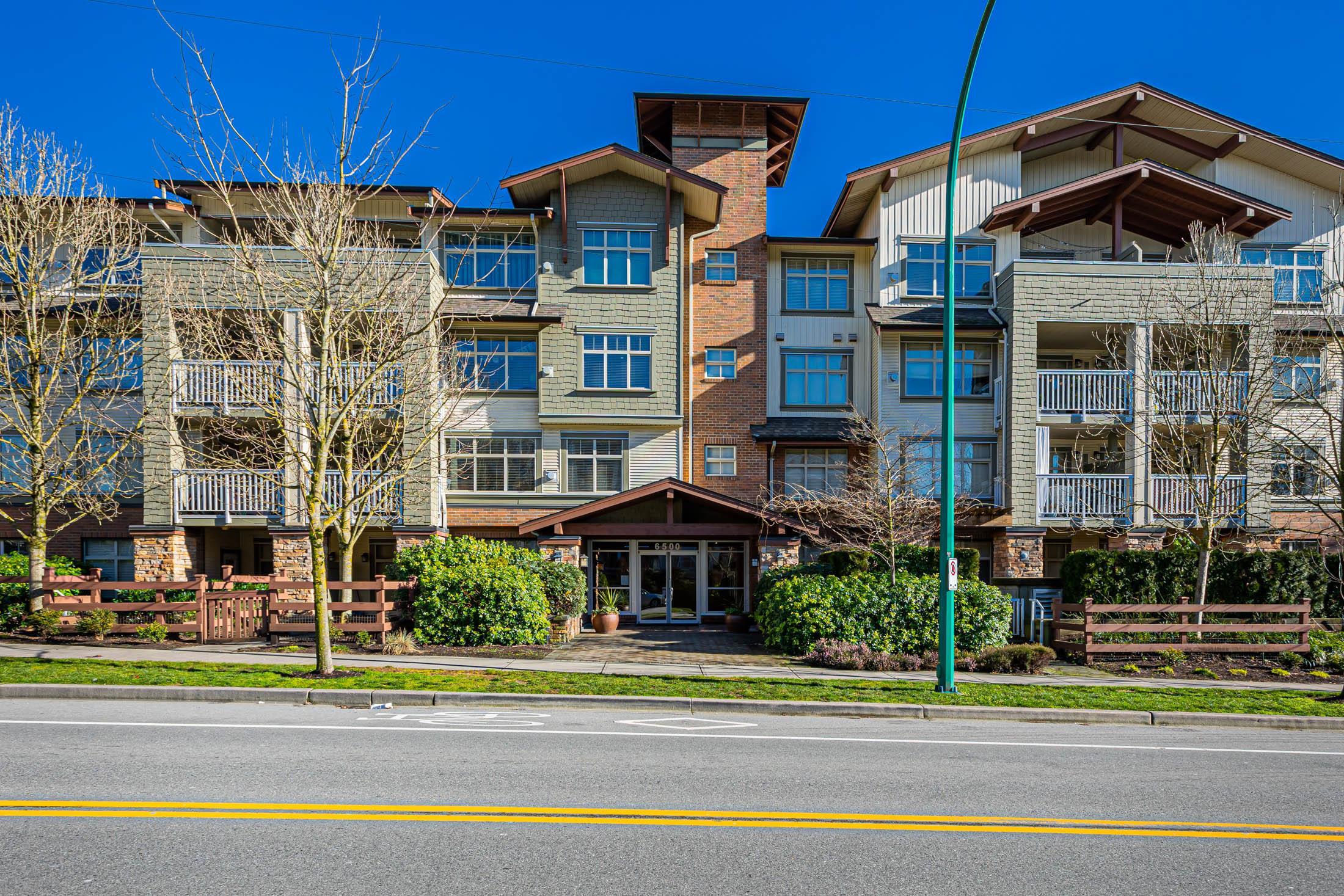 401-6500 194 Street, Surrey, BC, V4N 5X4