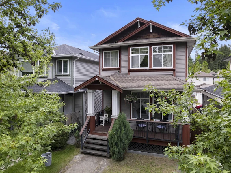 24129 102nd Avenue, Maple Ridge BC V2W 2C6