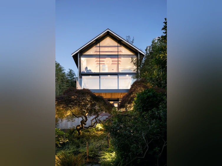 4569 W 1st Avenue, Vancouver, BC, V6R 1H7