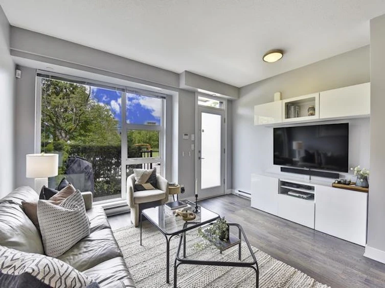 1008 E 7th Avenue, Vancouver, BC, V5T 1P7