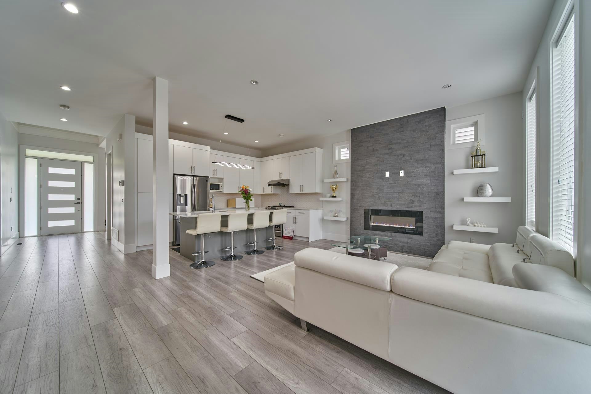7139 206 Street, Langley, BC, V2Y 3J9