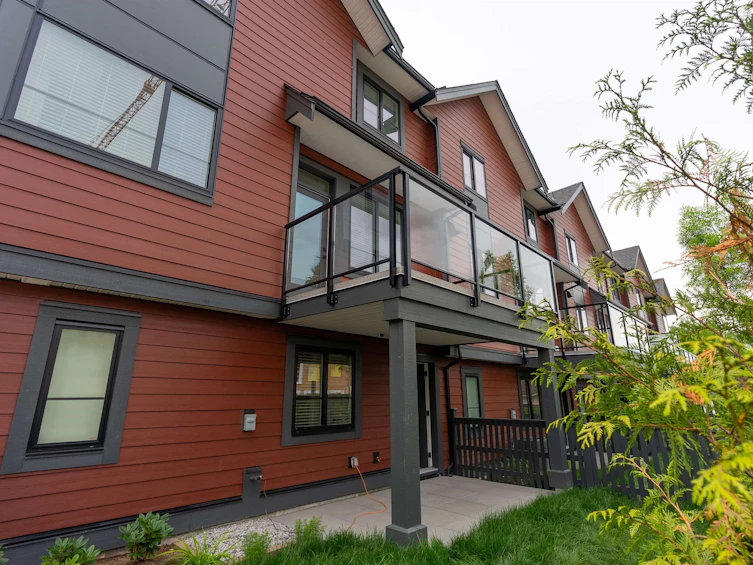 11-19897 75a Avenue, Langley, BC, V2Y 3S2