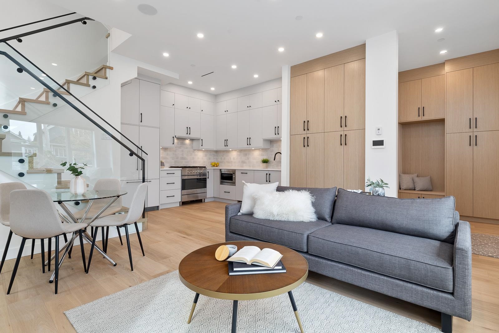 771 E 30th Avenue, Vancouver, BC, V5V 2V8