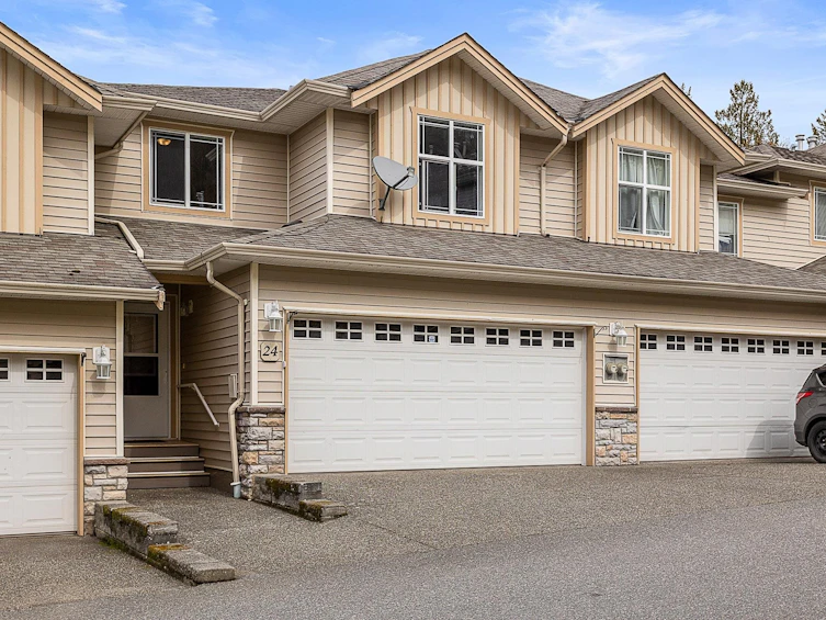 24-46906 Russell Road, Chilliwack, BC, V2R 5T3