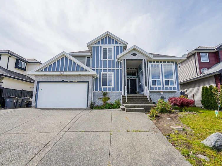 7065 150a Street, Surrey, BC, V3S 2E2
