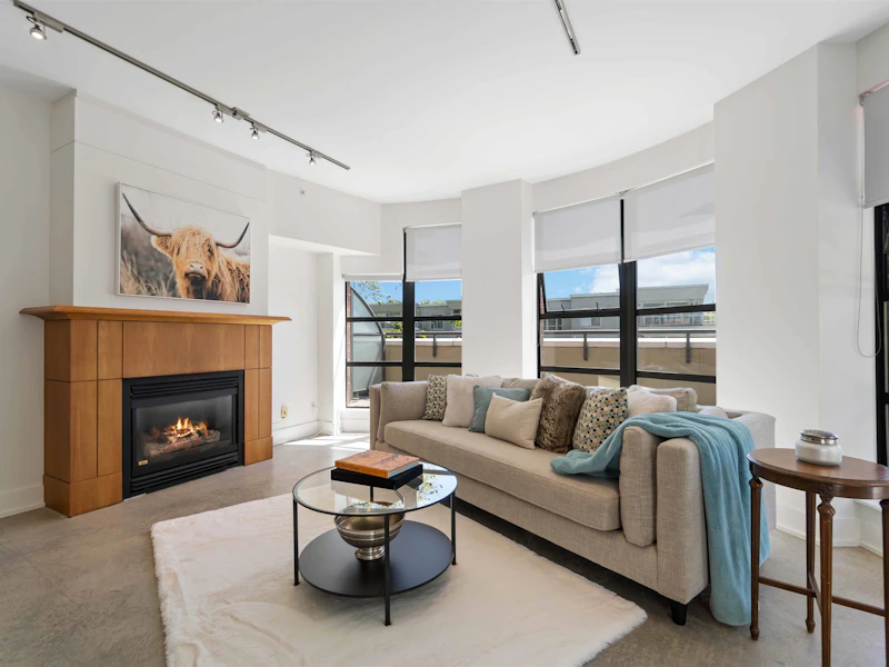 305 - 2788 Vine Street, Vancouver BC V6K 4S5