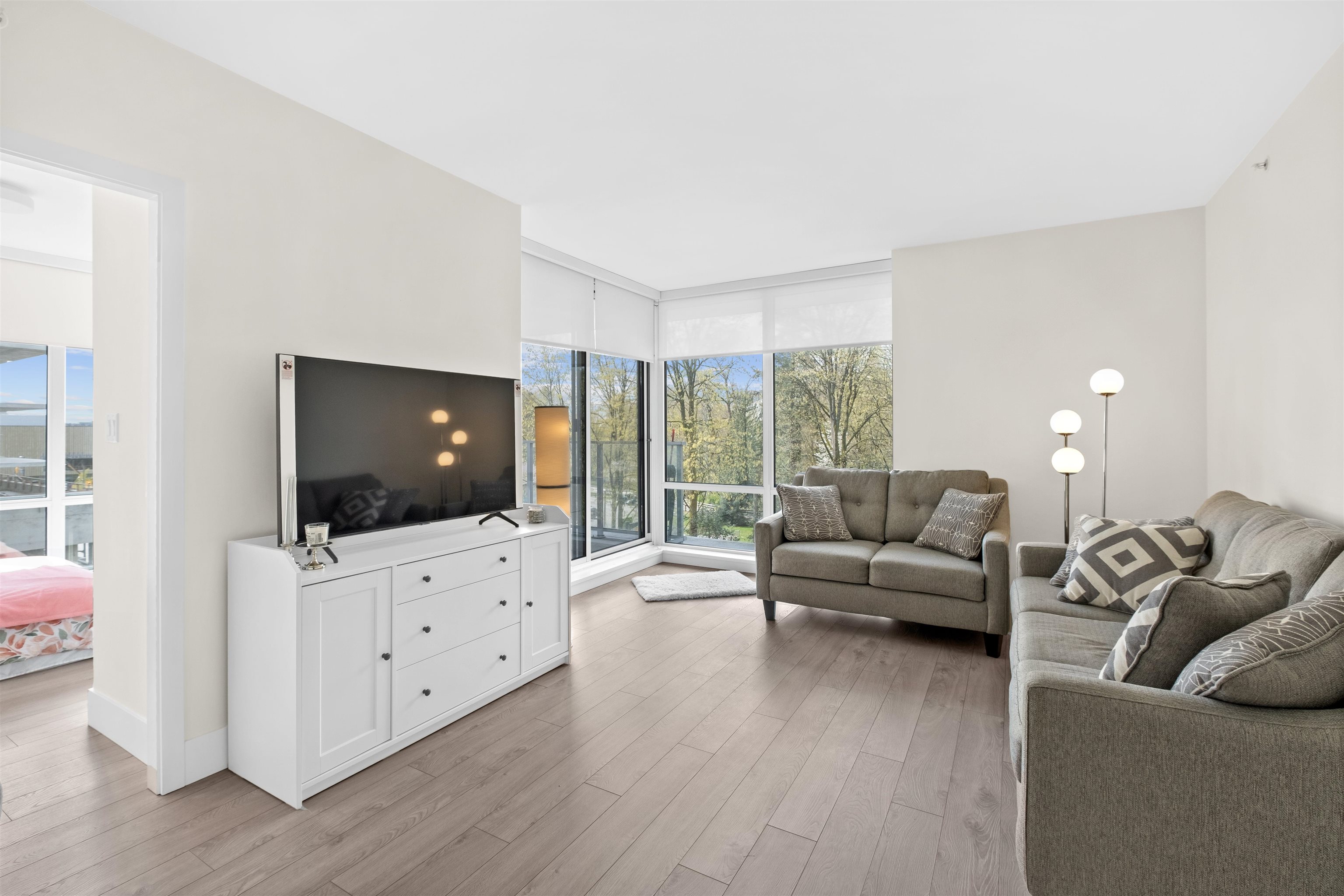 411-680 Seylynn Crescent, North Vancouver, BC, V7J 0B5