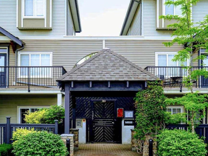 213 - 5211 Irmin Street, Burnaby BC V5J 0C9