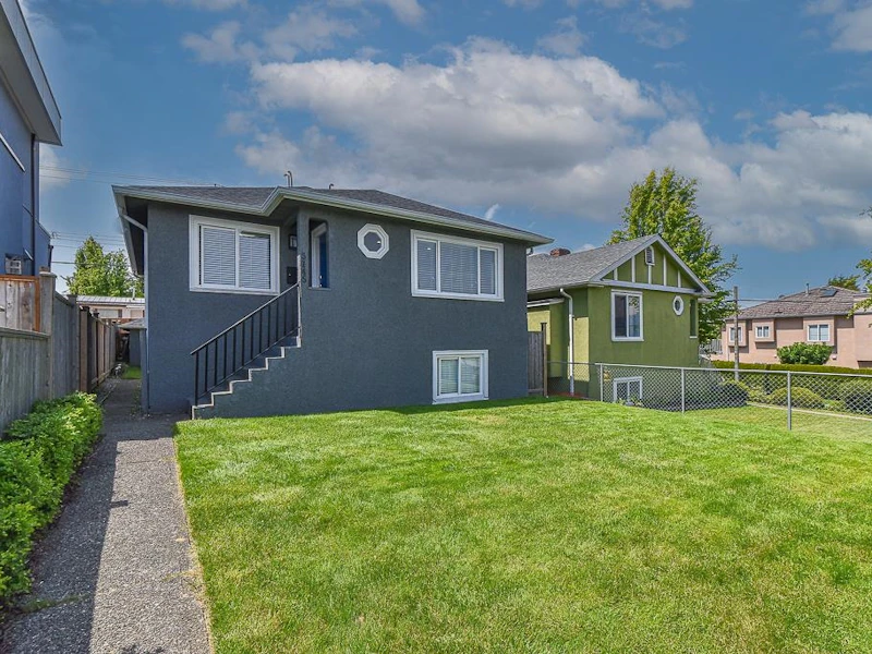 5145 Inverness Street, Vancouver BC V5W 3N9